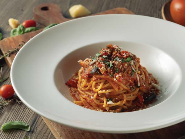 SPAGHETTI ALLA PUTTANESCA